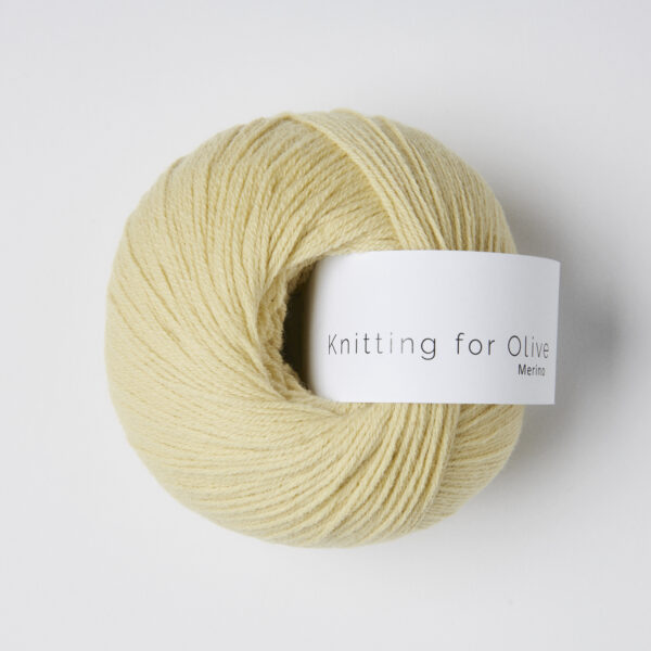 Knitting for Olive Merino - Dusty banana Knitting for Olive Merino Dusty Banana
