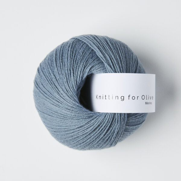 Knitting for Olive Merino - Dusty dove blue Knitting for Olive Merino Staubiges Taubenblau