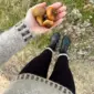De Acorn-trui van Sisuknits is gebreid met Istex Lettlopi in de kleuren 0086 Lichtbeige, 0867 Chocoladebruin en 1420 Donkergrijs.