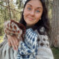 De Acorn-trui van Sisuknits is gebreid met Istex Lettlopi in de kleuren 0086 Lichtbeige, 0867 Chocoladebruin en 1420 Donkergrijs.